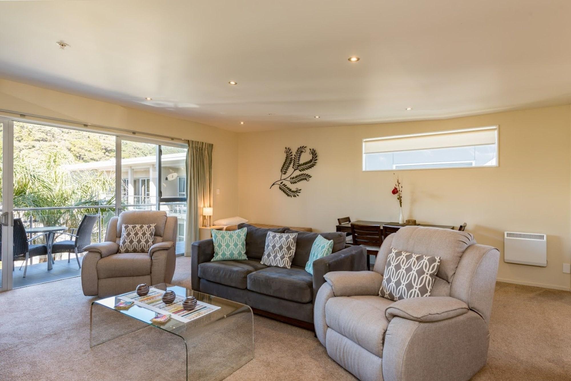 Edgewater Palms Apartments Paihia Exterior foto